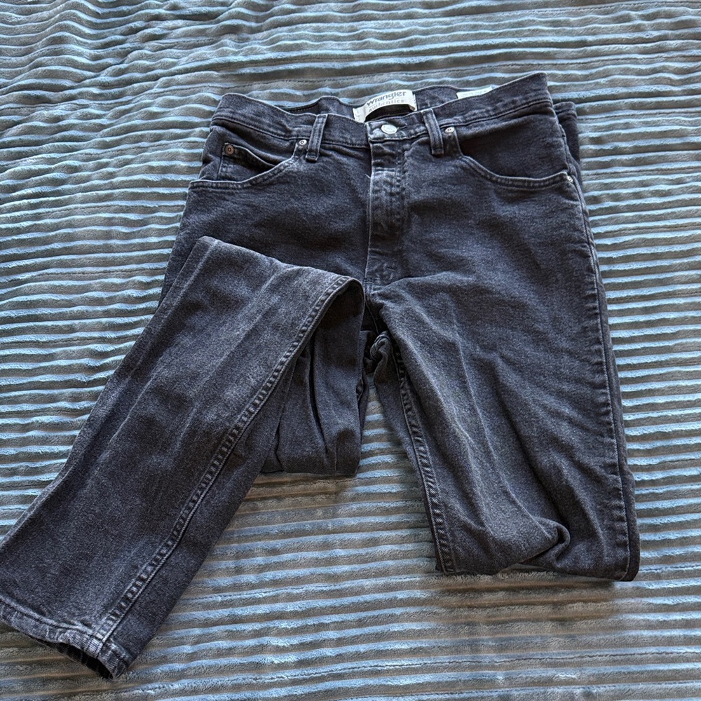 Wrangler Men's Black Straight Jeans